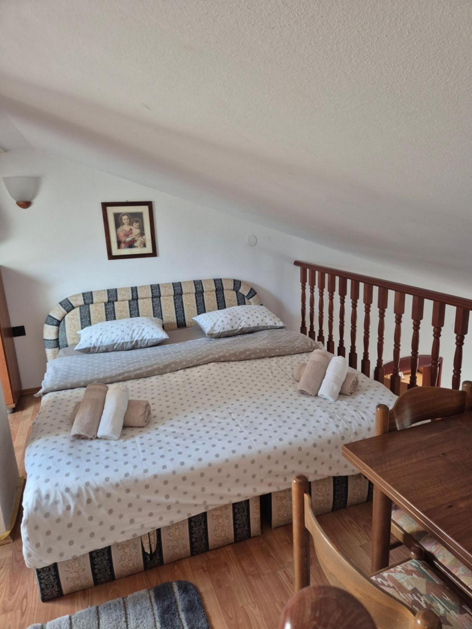 Apartments Antolovic Vrsar Eksteriør bilde